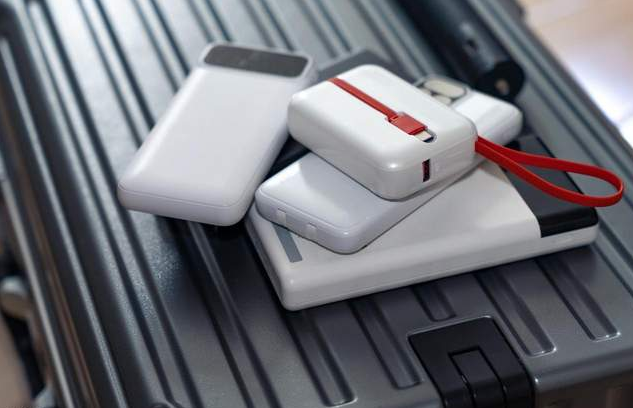 ICAO国际民航组织 | 全球充电宝乘机新规：每名旅客，仅限携带两台